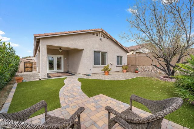 5529 W Crimson Bluff Drive, Marana, AZ 85658