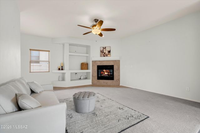 5529 W Crimson Bluff Drive, Marana, AZ 85658