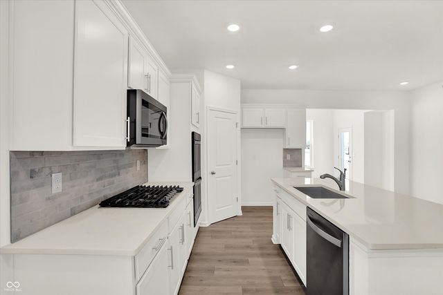 18452 Depoe Lane, Westfield, IN 46074