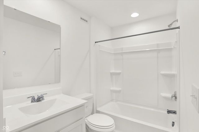 18452 Depoe Lane, Westfield, IN 46074