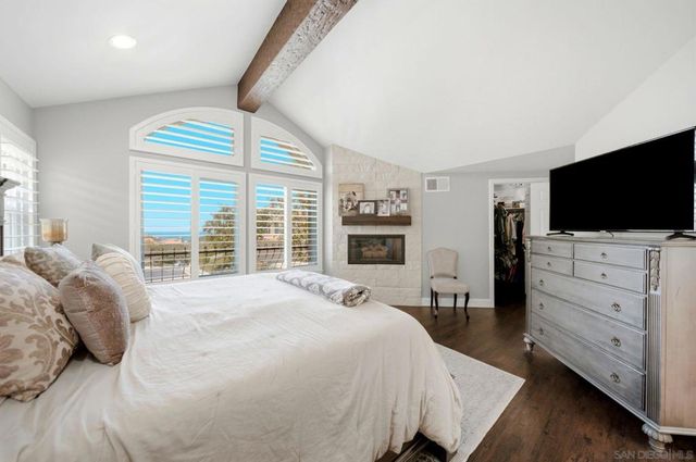 5750 Caminito Empresa, La Jolla, CA 92037