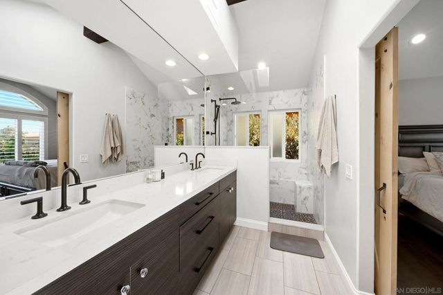 5750 Caminito Empresa, La Jolla, CA 92037