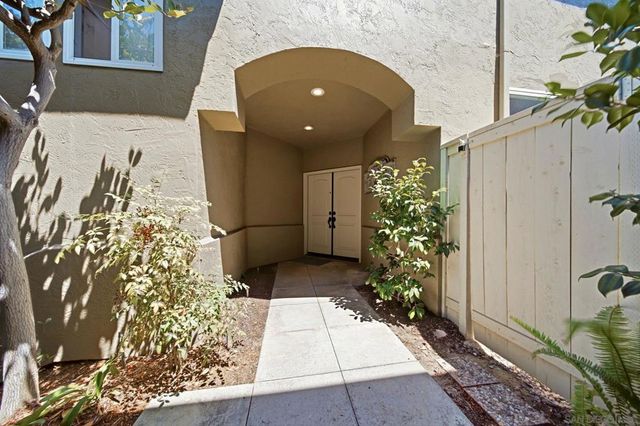 5750 Caminito Empresa, La Jolla, CA 92037