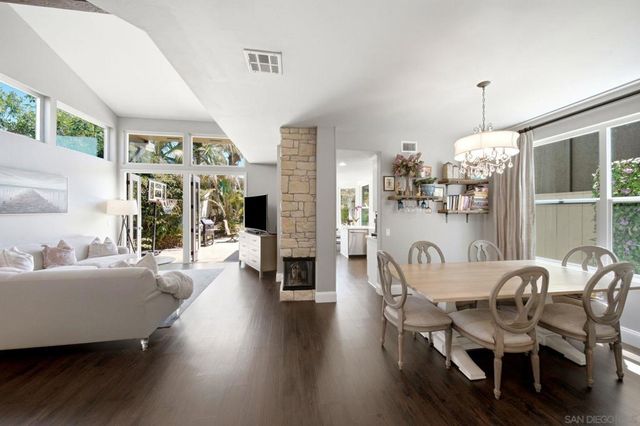 5750 Caminito Empresa, La Jolla, CA 92037