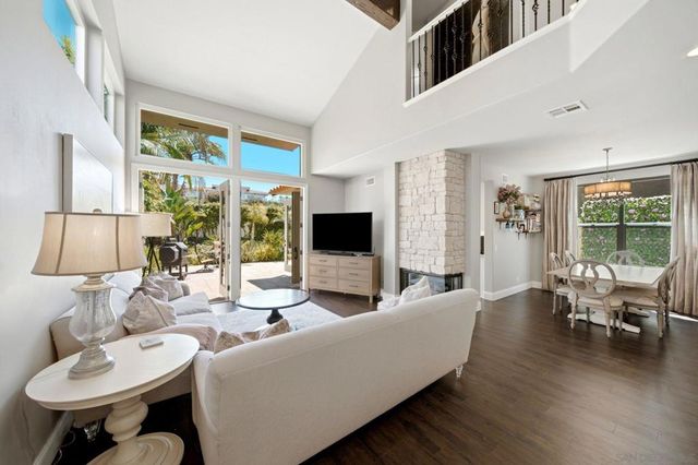 5750 Caminito Empresa, La Jolla, CA 92037