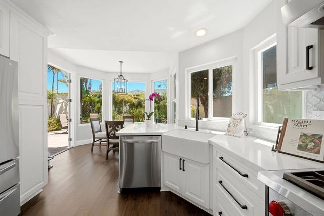 5750 Caminito Empresa, La Jolla, CA 92037