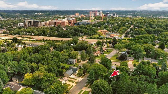 1812 7th Street SW, Rochester, MN 55902