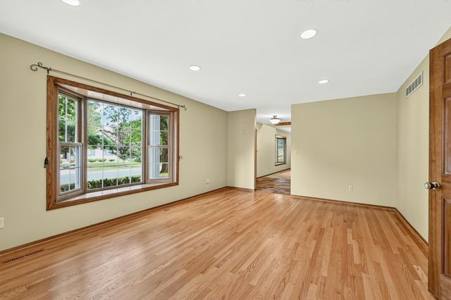 1812 7th Street SW, Rochester, MN 55902