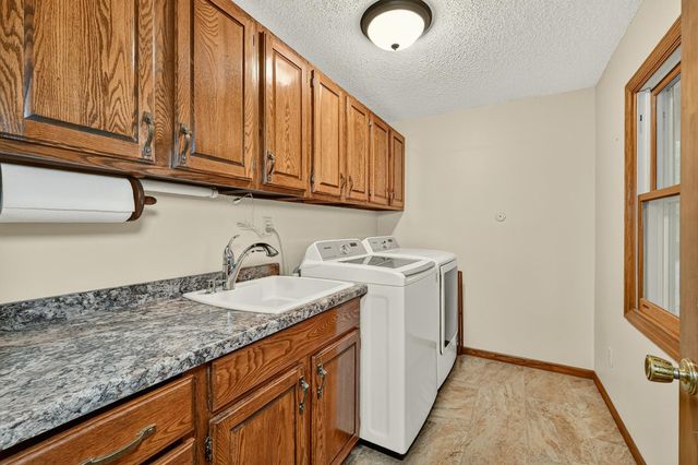1812 7th Street SW, Rochester, MN 55902