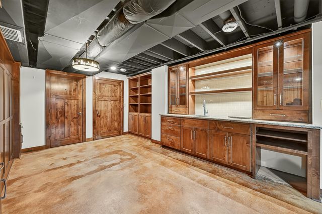 1812 7th Street SW, Rochester, MN 55902