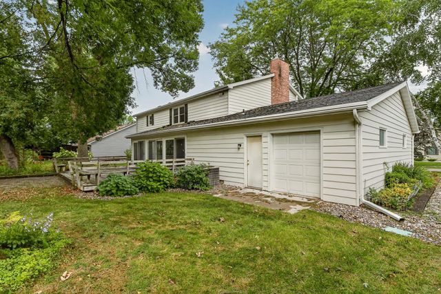 1812 7th Street SW, Rochester, MN 55902
