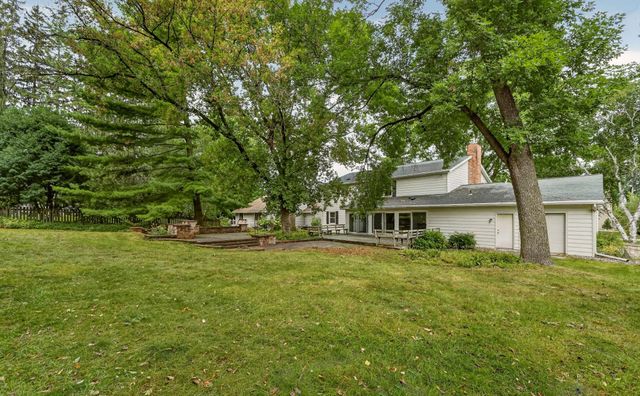 1812 7th Street SW, Rochester, MN 55902