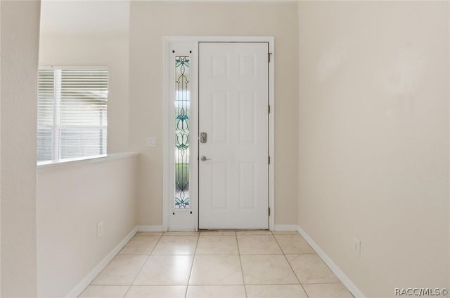 23 Pine Street, Homosassa, FL 34446