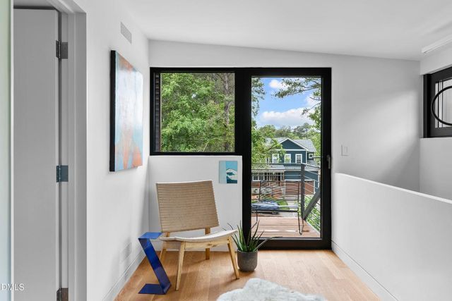 924 Tower Street, Raleigh, NC 27607