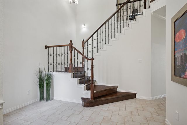 2904 Waterford Drive, Irving, TX 75063
