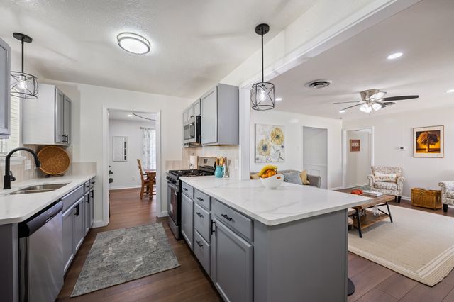5235 Dazzle Drive, Dallas, TX 75232