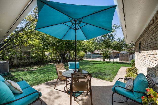 5235 Dazzle Drive, Dallas, TX 75232