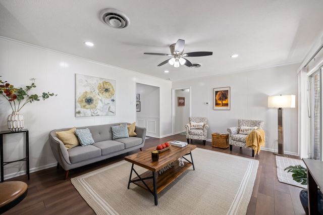 5235 Dazzle Drive, Dallas, TX 75232