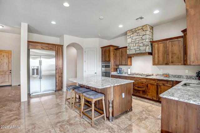 1121 E SADDLE MOUNTAIN Road, Phoenix, AZ 85086