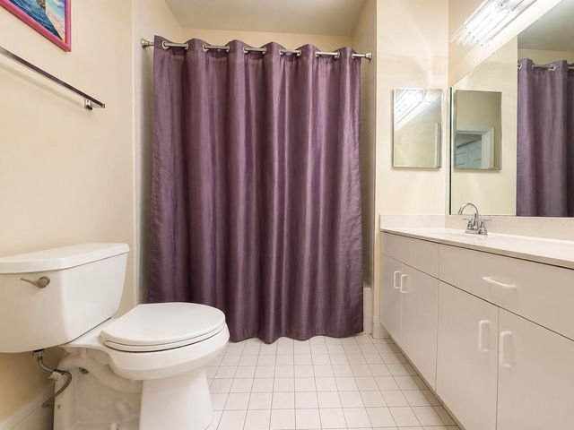 12598 Crystal Pointe Drive B, Boynton Beach, FL 33437