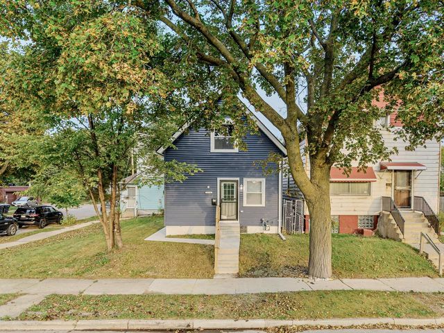 2774 N 7th STREET, Milwaukee, WI 53212