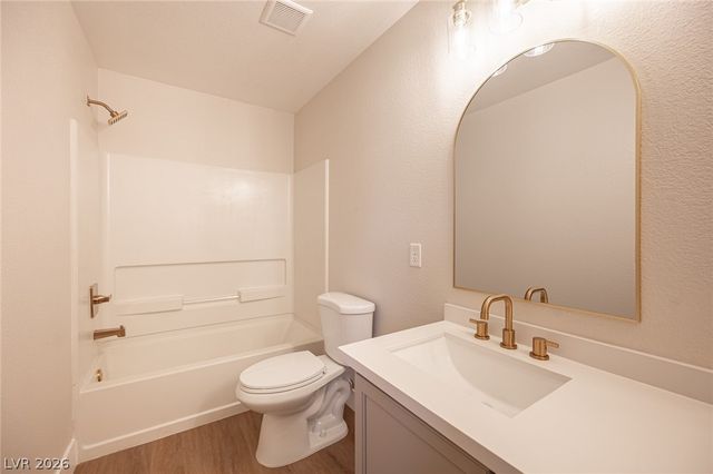 10642 Ostend Avenue, Las Vegas, NV 89166