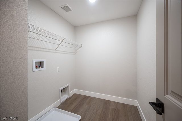 10642 Ostend Avenue, Las Vegas, NV 89166