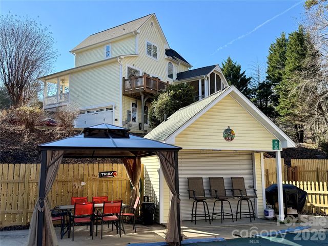 167 Wood Acre Drive, Mooresville, NC 28115