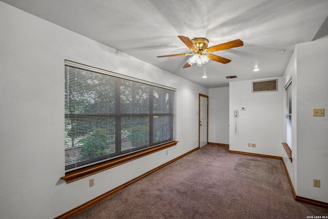 15715 EAGLE CLIFF ST, San Antonio, TX 78232