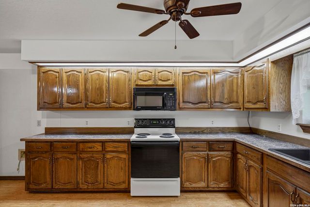 15715 EAGLE CLIFF ST, San Antonio, TX 78232