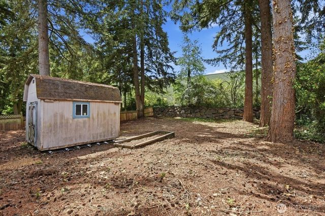 1511 143rd Avenue SE, Bellevue, WA 98007