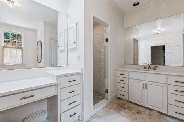 5803 Redwood Court, Dallas, TX 75209