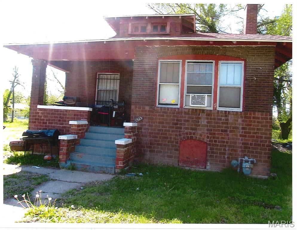 1525,27, 31 N 48th Street, Washington Park, IL 62204