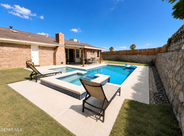 6605 BYRON Street, El Paso, TX 79904