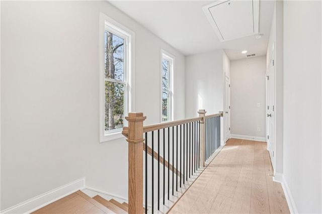 300 Crimson Pine Alley 9, Alpharetta, GA 30009
