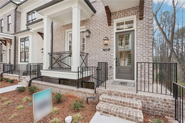 300 Crimson Pine Alley 9, Alpharetta, GA 30009