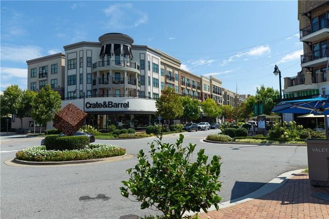300 Crimson Pine Alley 9, Alpharetta, GA 30009