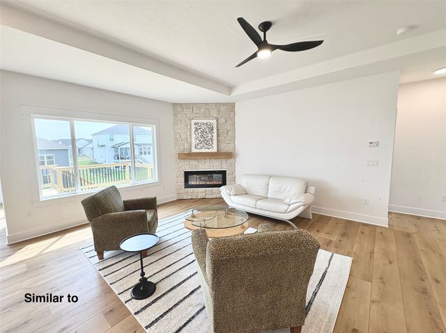 830 NW Prairie Rose Lane, Waukee, IA 50263