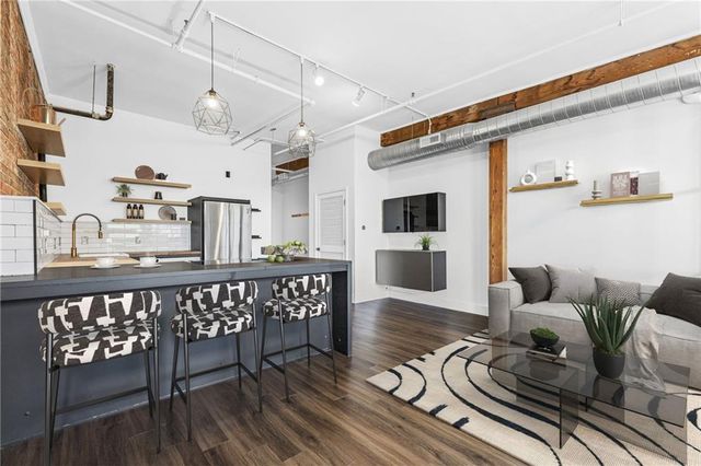 706 Broadway Boulevard 505, Kansas City, MO 64105