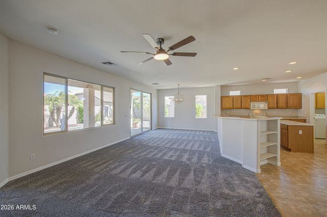 3854 E COUNTY DOWN Drive, Chandler, AZ 85249