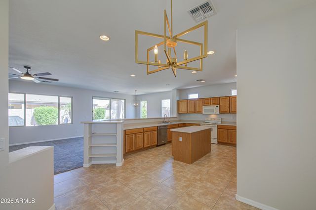 3854 E COUNTY DOWN Drive, Chandler, AZ 85249