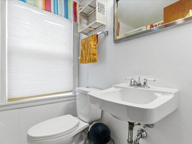 2420 Dwight STREET, Racine, WI 53403