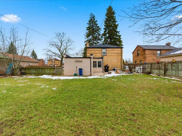 2420 Dwight STREET, Racine, WI 53403