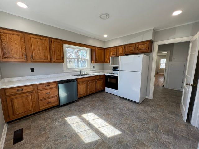 1602 Kenneth Ave, Murfreesboro, TN 37129
