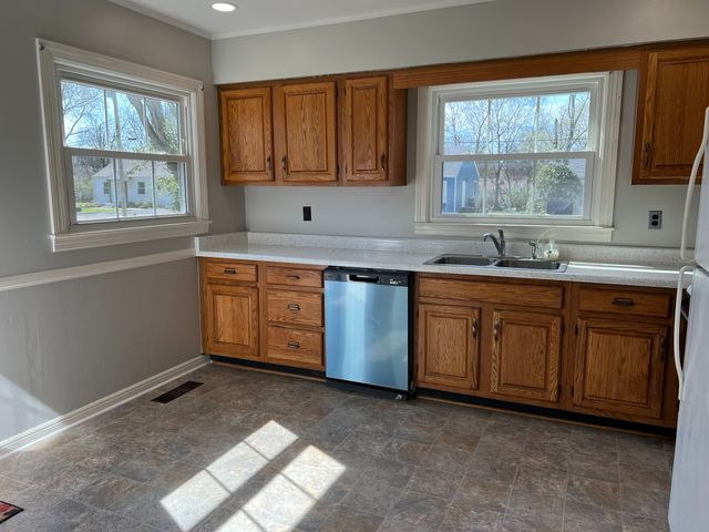 1602 Kenneth Ave, Murfreesboro, TN 37129