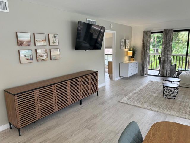 616 Brackenwood Cove 616, Palm Beach Gardens, FL 33418