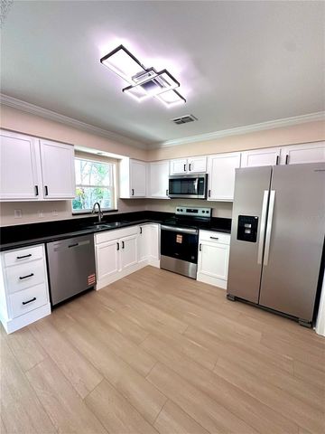 607 WREN AVENUE, Longwood, FL 32750