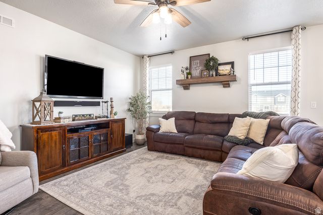 1018 W 40 S, Spanish Fork, UT 84660