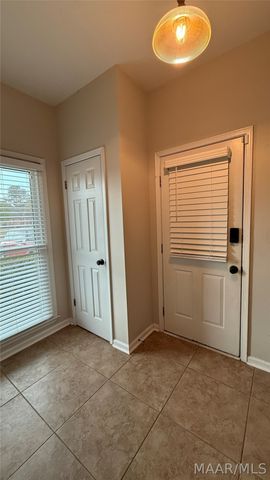 8211 Greyfield Drive, Montgomery, AL 36117