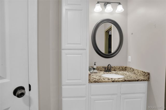 8211 Greyfield Drive, Montgomery, AL 36117